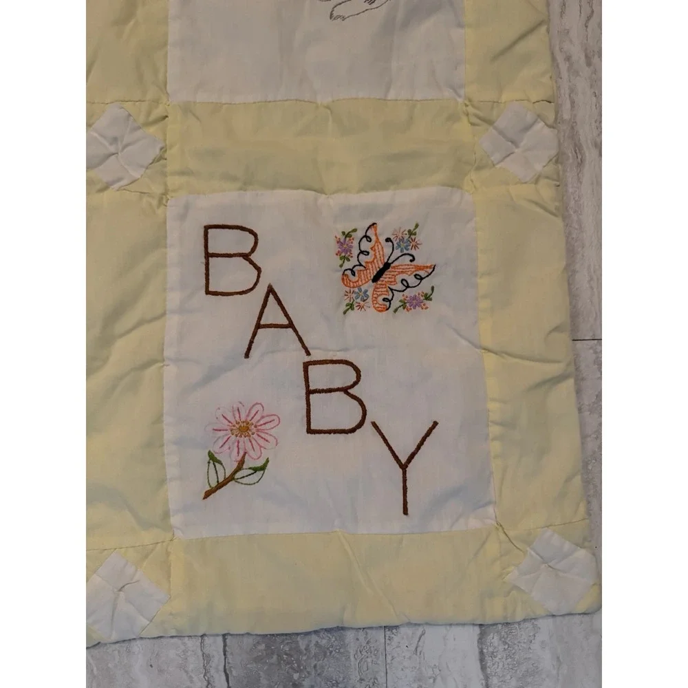Vintage Handmade Baby Quilt Hand Embroidered Animals Yellow Nursery Crib BABY